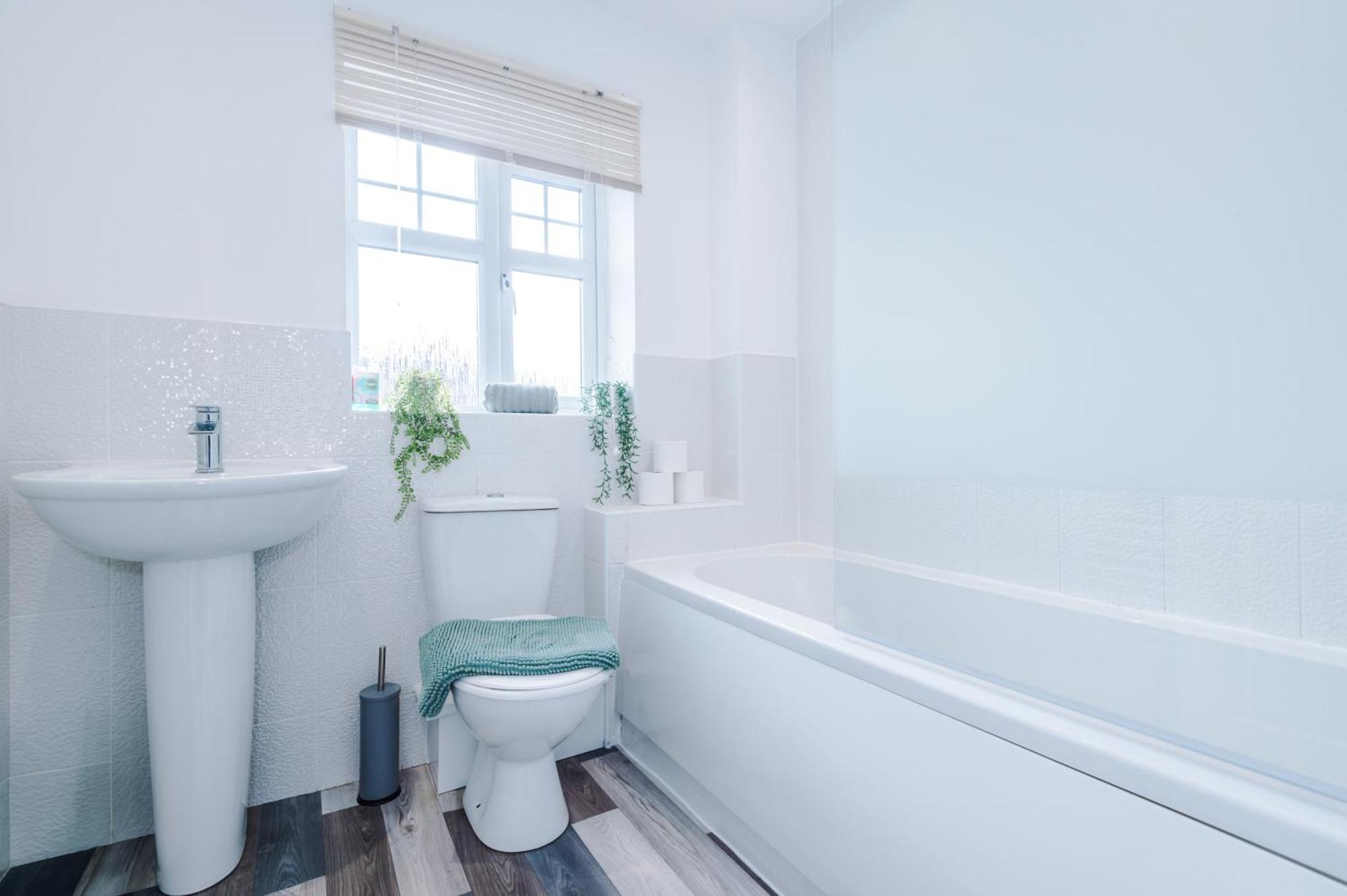 Вілла Modern Semi Detached In A Quiet Location, Driveway Parking Ewloe Екстер'єр фото